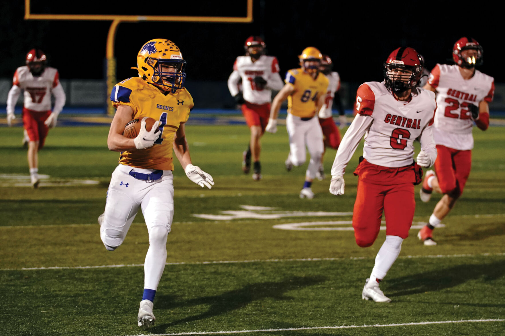 SHS FB v Cheyenne Central 008.jpg